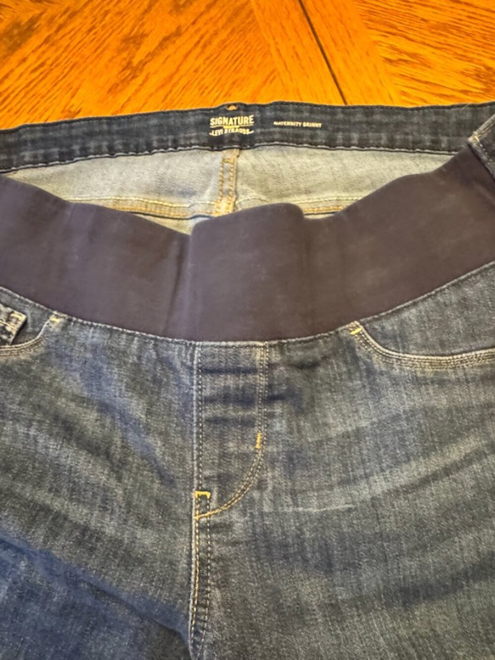 Levi's Maternity Pull-On Jeans Size XL (WJLV1) - Picture 6 of 9